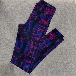 Threads 4 Thought multi pattern Legging